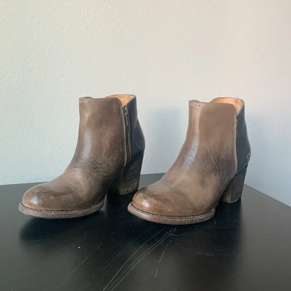 Bedstu Hand Made Leather Boots - Picture 2 of 9